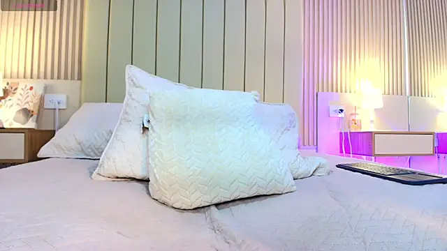 alessia_moon1 webcam