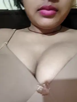RAYI_Queen_2