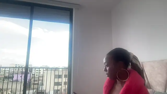 ChocolateCakeQueen webcam