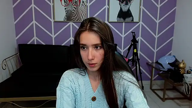 Adhara_Kitten webcam