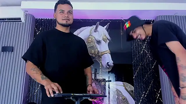 handsome_boys22 - Handsome_boys22's free webcam - UK Sex Cams