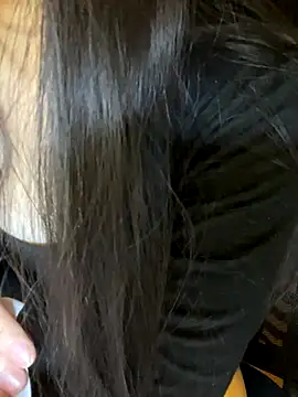 linhlinh2k - Linhlinh2k's free webcam - UK Sex Cams