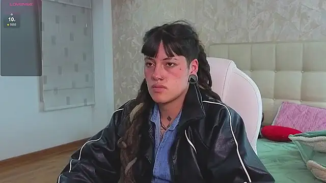 _sharlotte777 webcam