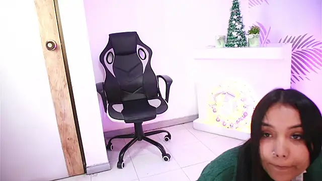 Isabelle_Lane webcam