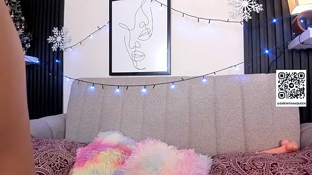 Sirenita_petitexoxo webcam