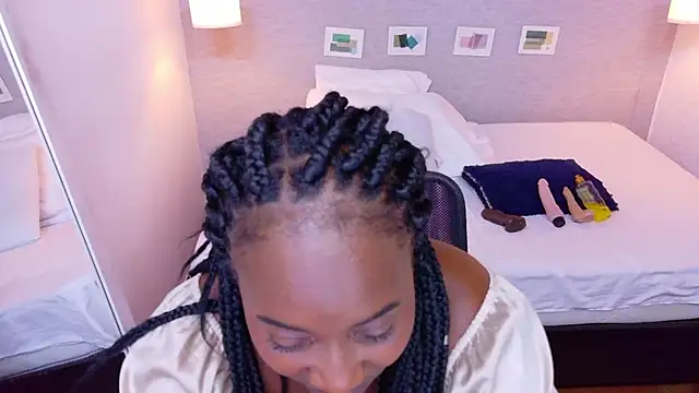 kiara_evanss webcam