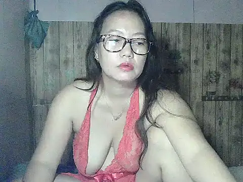 Pinay_BigTits69 webcam