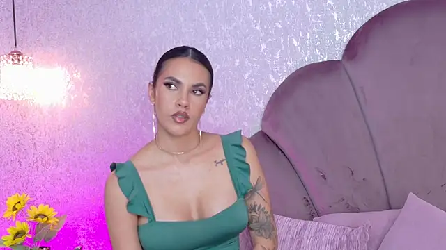 Camille_Torres webcam