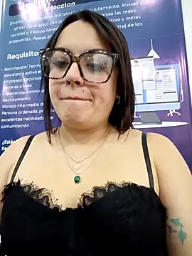 Lesly_10- webcam