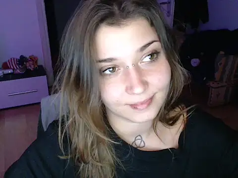 AlienforTwenty webcam