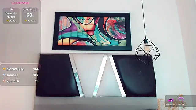 hilary_rodriguez webcam