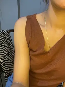 LOVELY_BABYJI webcam