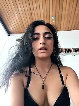 lila_desiree - Lila_Desiree's free webcam - UK Sex Cams