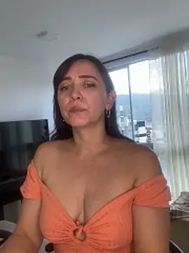 natalie_cowens webcam