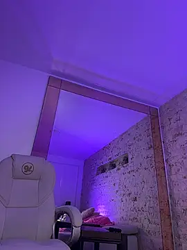 pamela_west from StripChat is Freechat