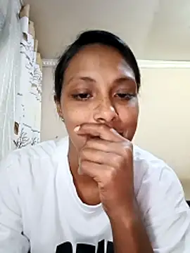 Indian-Hottie001 webcam