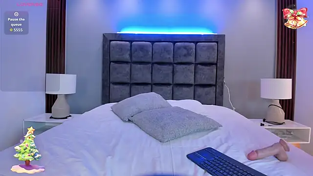 Caroline_Millerr webcam