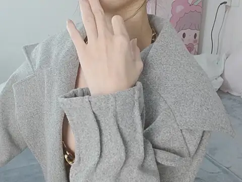 Alina_MissAsian webcam