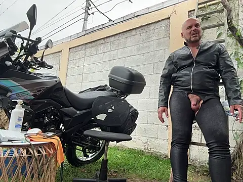 Neil_and_isaac webcam