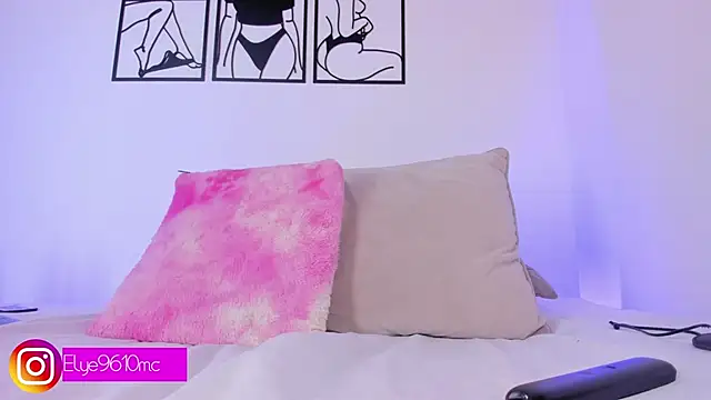 ellie_mcdonald webcam