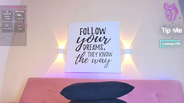 SunnyGilmoree webcam