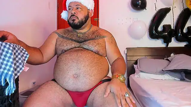 FetishBearsBig webcam