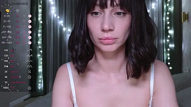 Alice_Wonders webcam