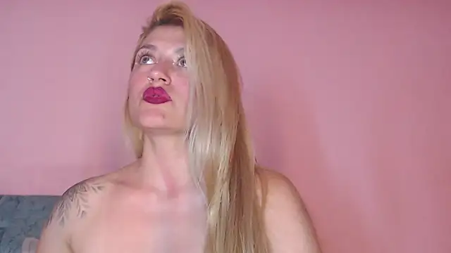 Camila_Russoo webcam