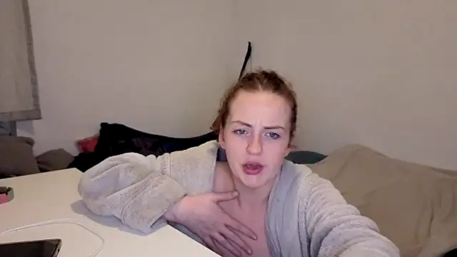 online live sex ENGLISHEMILY 69