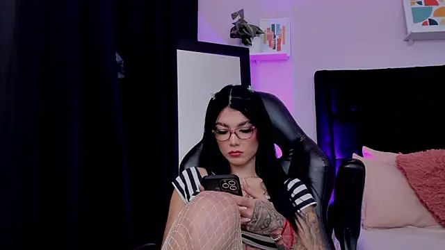 emmabridgerton webcam