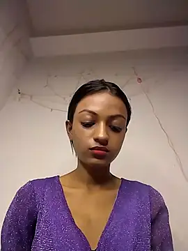 Your-Kitkat from StripChat is Freechat