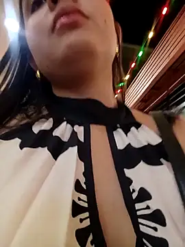 Julieth_hot-69 webcam