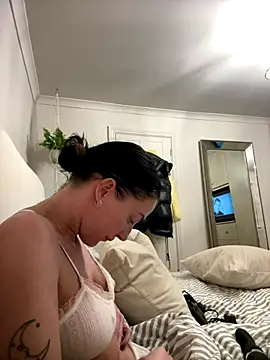 remirosee - Remirosee's free webcam - UK Sex Cams