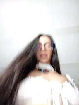 MissAfroditha webcam