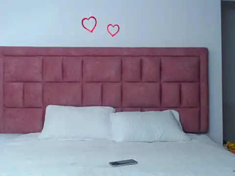 sweetsubmisaxox webcam