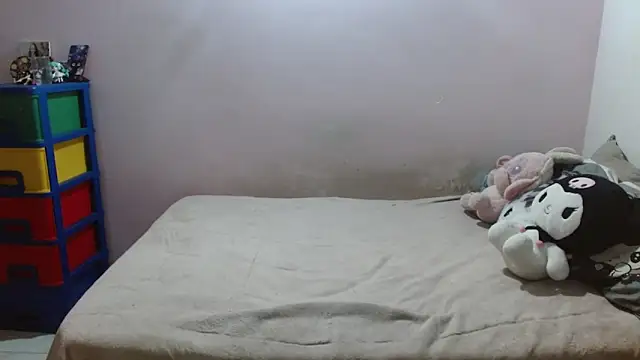 TiffanyRoouse webcam