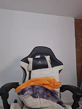 77Neferkitty77 webcam