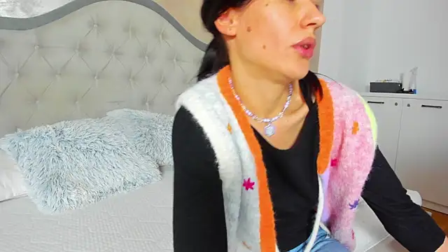 Live sex cam of JennaMyers