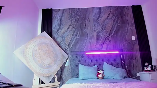 Alicee_Stonee_ webcam