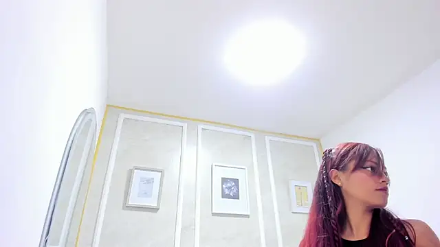 HoollyHendrix webcam