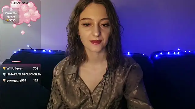 white_liillyy webcam