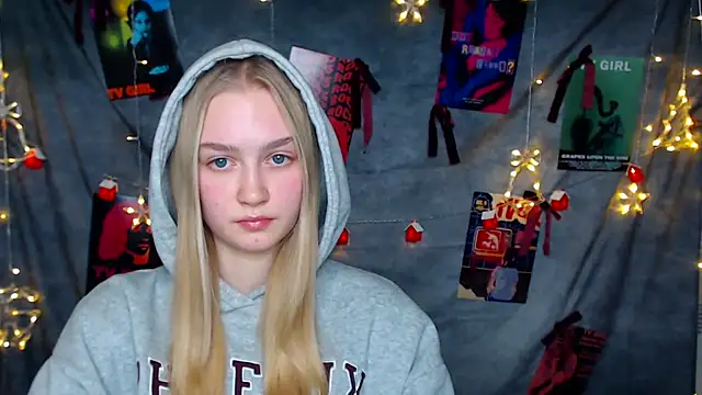 MademoiselleCl webcam