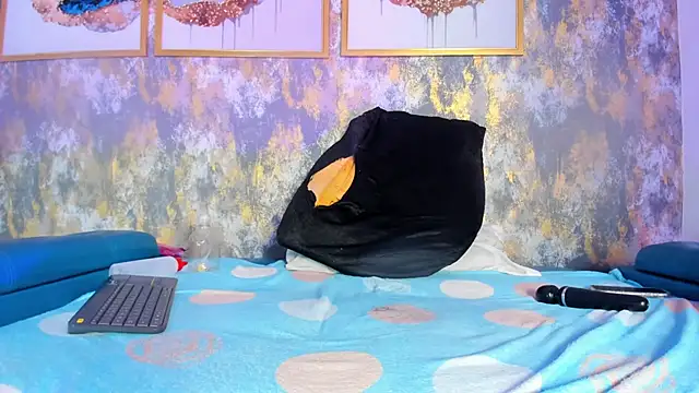 MonicaSchwartz webcam