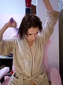 Irresistible24 webcam