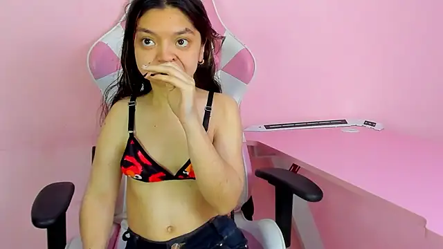 CharlotteMuller webcam