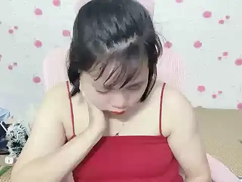 spy web cam Chew Candy