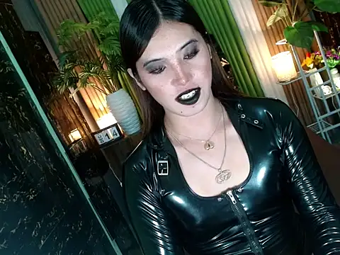 Queen_kendalx19 webcam