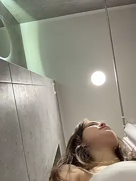 Peachy_Dream Live Webcam on Stripchat