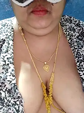 tamilthanushri webcam