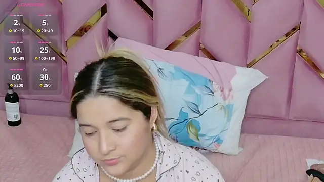 collegepawglovedaddy webcam